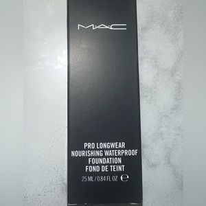 MAC Cosmetics Pro Longwear Foundation